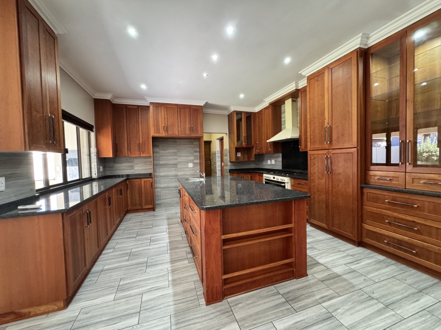 To Let 3 Bedroom Property for Rent in Wilkoppies North West